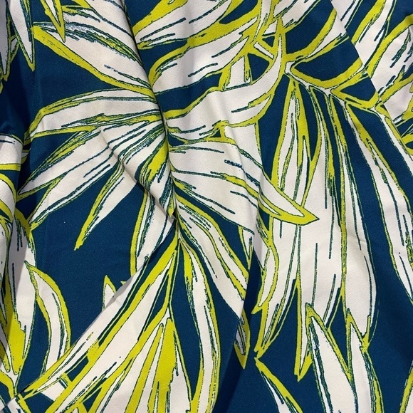 Vince Camuto BLUE MULTI Draped Bandini Swim Top M flowy figure flatering boho - Picture 4 of 5